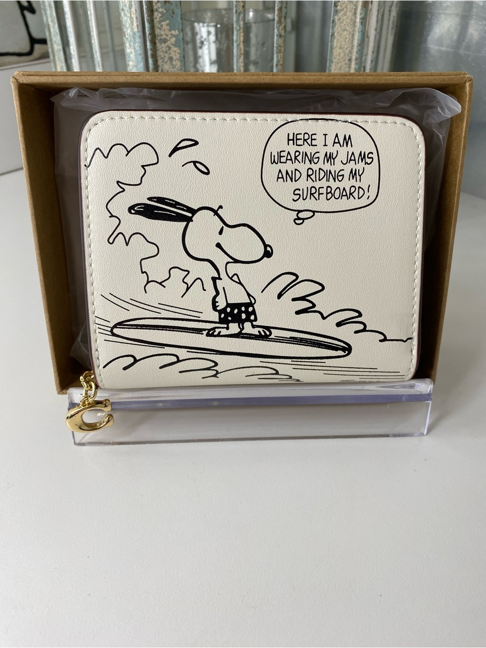 Coach x Peanuts Snoopy Surf Zip Wallet - Picture 12 of 12